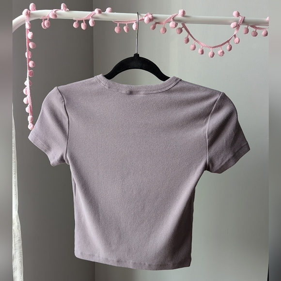 Sunday Best Tee - Picture 2 of 3